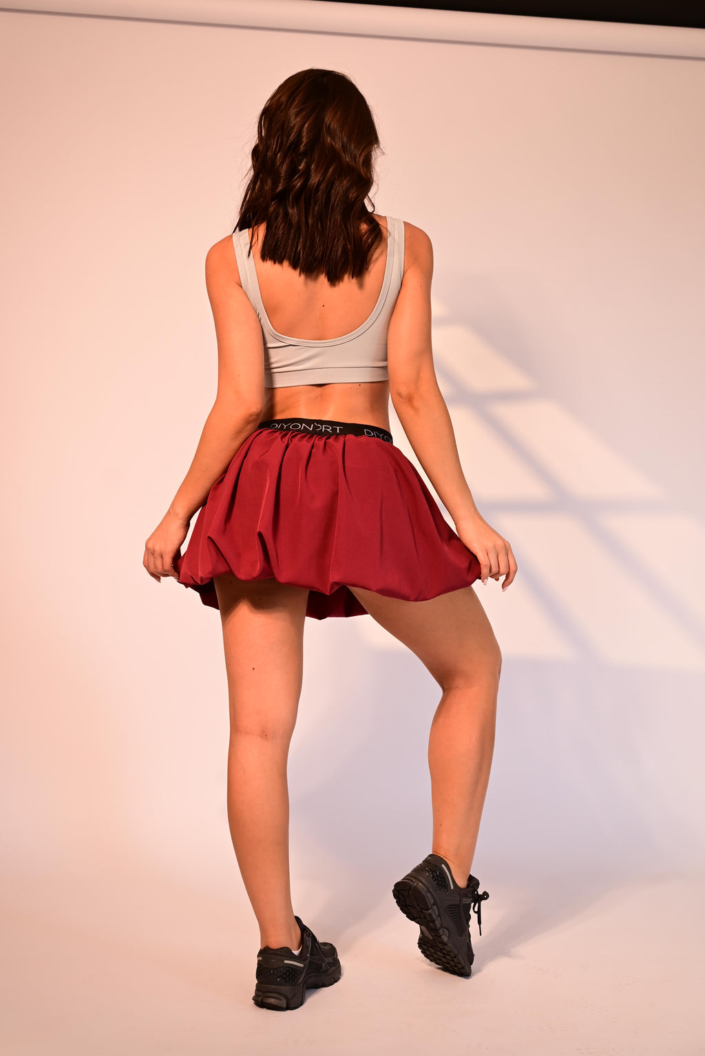 REF: 025206 Top básico escote en u