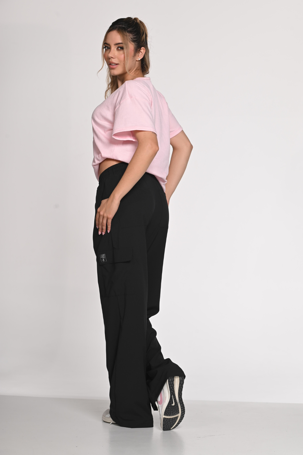 REF: 03029 Pantalón deportivo tipo cargo