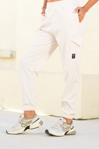 REF: 03033 Jogger con bolsillos cargo