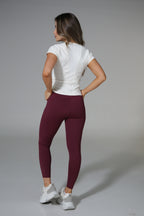 CAMISETA CORTE ESPALDA EN MALLA
