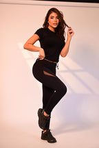 REF: 015187 LEGGIN ENCARTERADO CON CORTES MALLA EN CONTRASTE