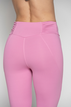 Leggin con pretina posterior drapeacia