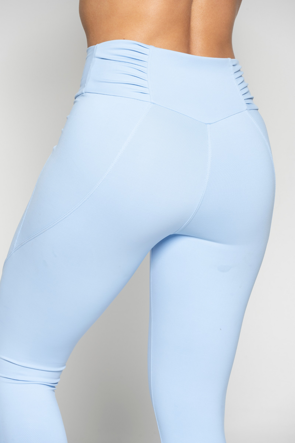 Leggin con pretina posterior drapeacia